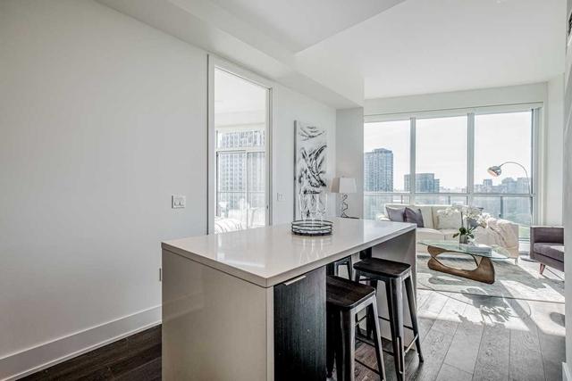 uph 04 - 38 Iannuzzi St, Condo with 2 bedrooms, 2 bathrooms and 1 parking in Toronto ON | Image 4