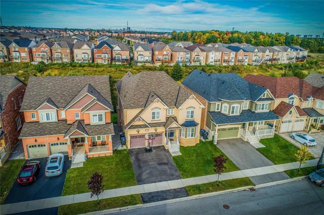 59 Pathway Dr, House detached with 5 bedrooms, 4 bathrooms and 2 parking in Brampton ON | Image 1