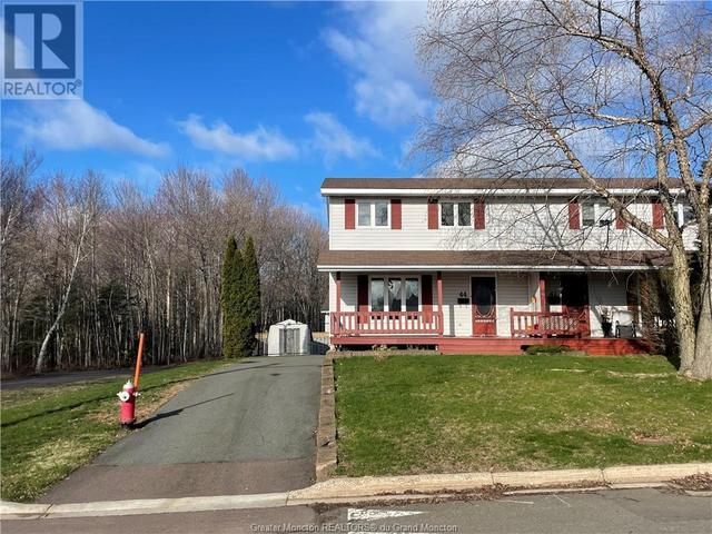 44 Monaghan, House semidetached with 3 bedrooms, 1 bathrooms and null parking in Moncton NB | Image 1