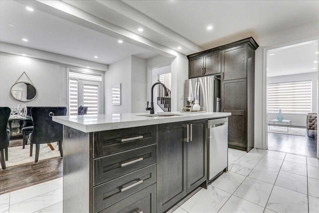 188 Sunnyridge Ave, House detached with 5 bedrooms, 4 bathrooms and 6 parking in Whitchurch Stouffville ON | Image 4