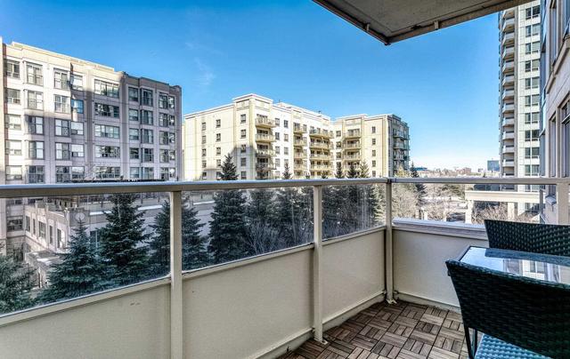 404 - 2 Rean Dr, Condo with 1 bedrooms, 1 bathrooms and 1 parking in Toronto ON | Image 13