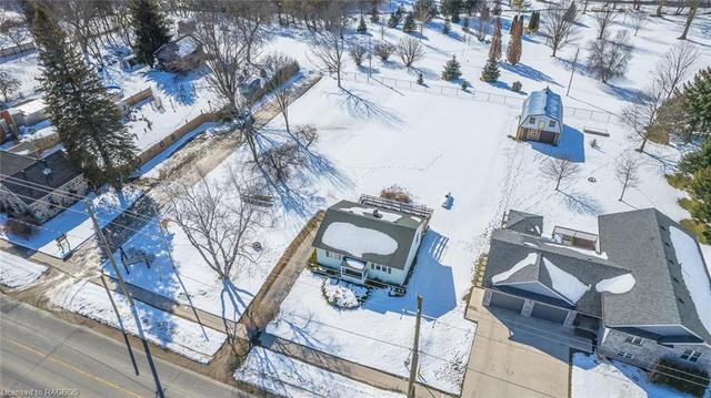 346 David Winkler Parkway, House detached with 2 bedrooms, 1 bathrooms and null parking in West Grey ON | Image 9