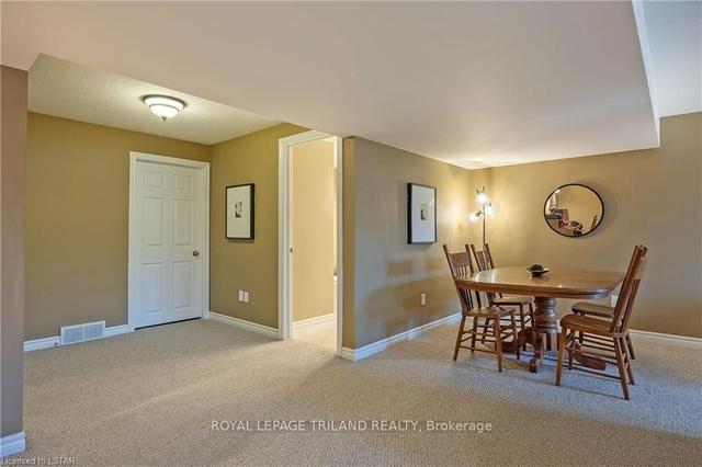 46 - 620 Thistlewood Dr, Townhouse with 3 bedrooms, 3 bathrooms and 4 parking in London ON | Image 22
