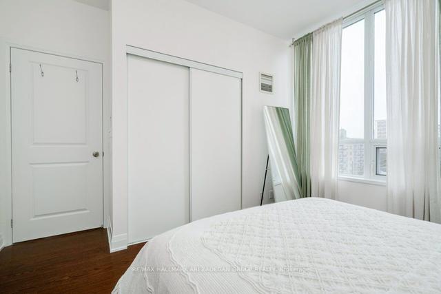 503 - 530 St Clair Ave W, Condo with 2 bedrooms, 2 bathrooms and 1 parking in Toronto ON | Image 13