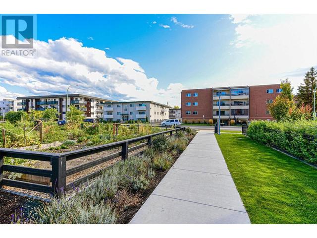 101 - 555 Rowcliffe Avenue, Condo with 1 bedrooms, 1 bathrooms and 1 parking in Kelowna BC | Image 28