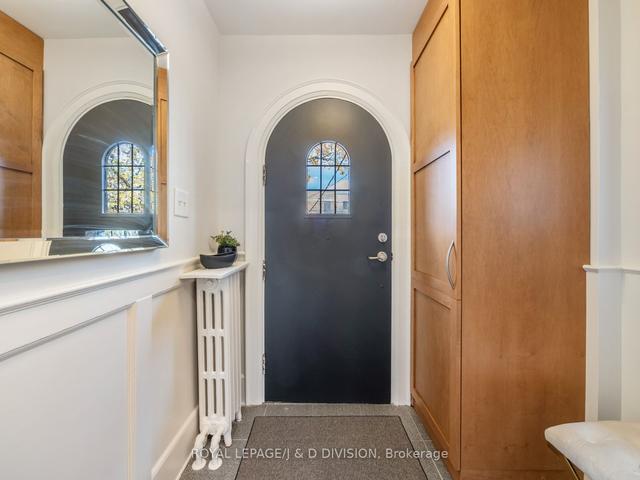 349 Castlefield Ave, House detached with 4 bedrooms, 3 bathrooms and 2 parking in Toronto ON | Image 23