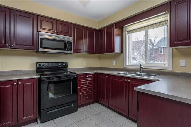 17 Huntington Dr, House detached with 4 bedrooms, 3 bathrooms and 4 parking in Barrie ON | Image 31