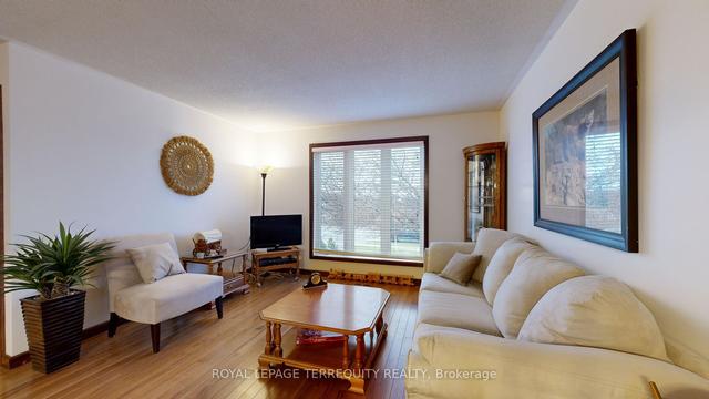 484 Otonabee Dr, House detached with 3 bedrooms, 2 bathrooms and 3 parking in Peterborough ON | Image 35