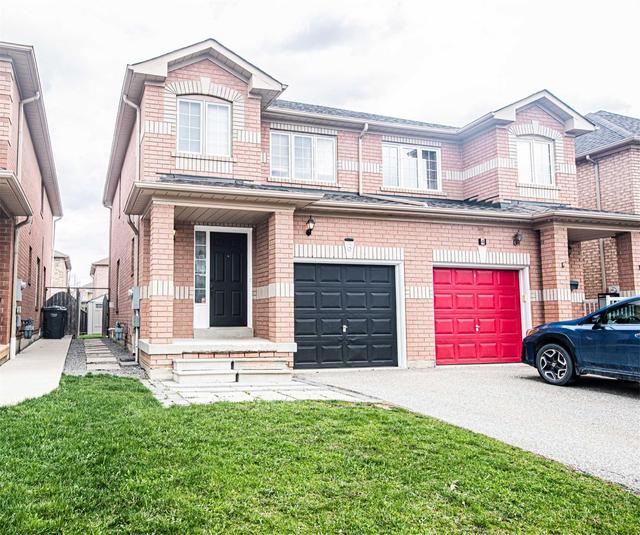 6 Baha Cres, House semidetached with 3 bedrooms, 3 bathrooms and 3 parking in Brampton ON | Image 2
