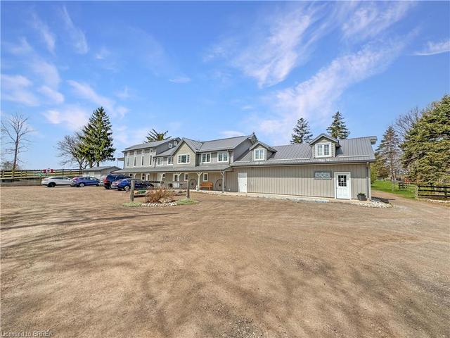 95 River Road, House detached with 2 bedrooms, 2 bathrooms and 12 parking in Brant ON | Image 32