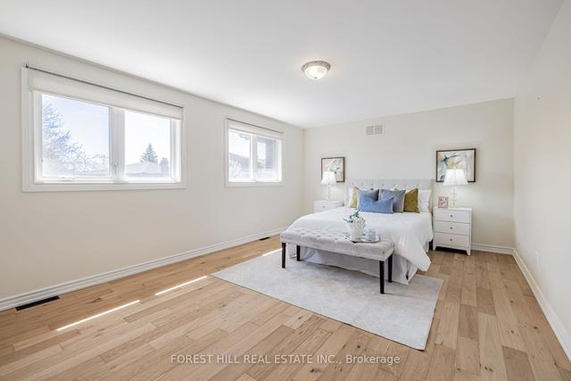 31 Garnier Crt, House detached with 4 bedrooms, 4 bathrooms and 4 parking in Toronto ON | Image 8