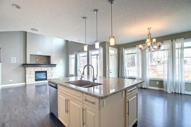 64 Elmont Rise Sw, House detached with 4 bedrooms, 3 bathrooms and 4 parking in Calgary AB | Image 23