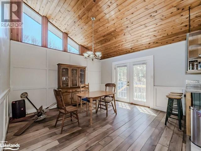 1267 Silver Lake Road, House other with 2 bedrooms, 2 bathrooms and 14 parking in Gravenhurst ON | Image 9