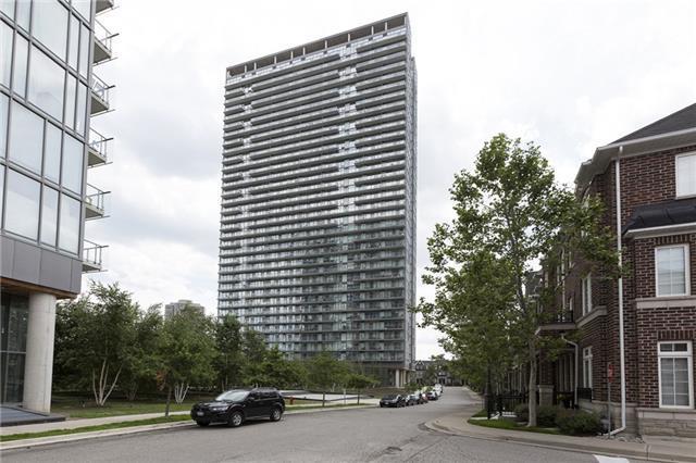 1010 - 105 The Queensway Ave, Condo with 2 bedrooms, 2 bathrooms and 1 parking in Toronto ON | Image 2
