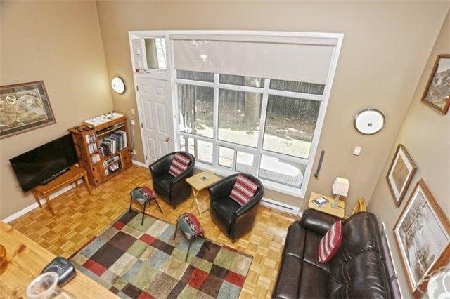 41 Briar Path, Townhouse with 3 bedrooms, 2 bathrooms and 2 parking in Brampton ON | Image 7