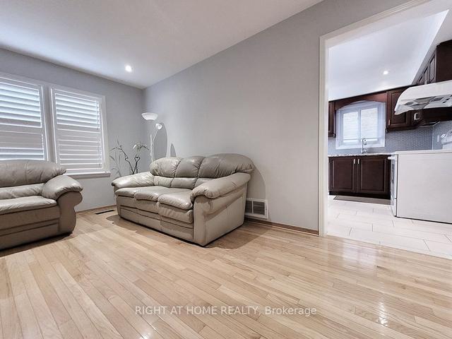 63 Marita Pl, House detached with 3 bedrooms, 4 bathrooms and 4 parking in Vaughan ON | Image 25