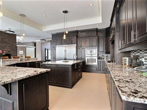 6192 Pebblewoods Dr, House detached with 3 bedrooms, 4 bathrooms and 10 parking in Ottawa ON | Image 6
