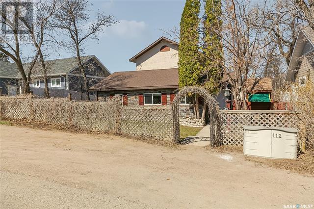 112 Fairchild Avenue, House detached with 3 bedrooms, 2 bathrooms and null parking in Regina Beach SK | Image 3
