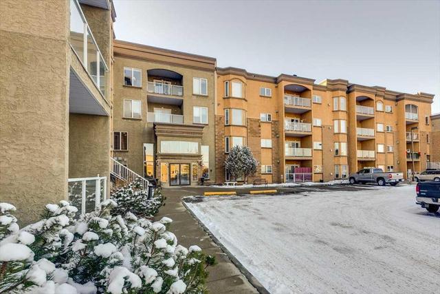 317 - 5300 48 Street, Condo with 1 bedrooms, 1 bathrooms and 1 parking in Red Deer AB | Image 1