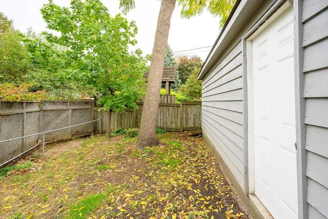 219 Hess St S, House detached with 3 bedrooms, 2 bathrooms and 4 parking in Hamilton ON | Image 21