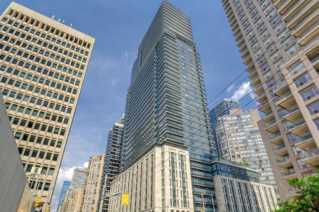 1318 - 955 Bay St, Condo with 0 bedrooms, 1 bathrooms and 0 parking in Toronto ON | Image 1
