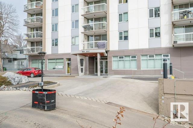 303 - 9835 113 St Nw, Condo with 2 bedrooms, 1 bathrooms and 1 parking in Edmonton AB | Image 4