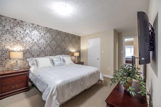 80 Oakes Cres, House detached with 4 bedrooms, 4 bathrooms and 4 parking in Guelph ON | Image 29