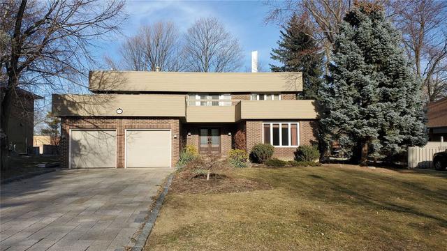 17 Woodgreen Dr, House detached with 4 bedrooms, 4 bathrooms and 8 parking in Vaughan ON | Image 1