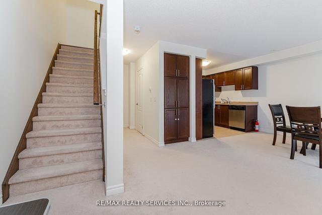 35 Nearco Cres, House attached with 2 bedrooms, 2 bathrooms and 2 parking in Oshawa ON | Image 14