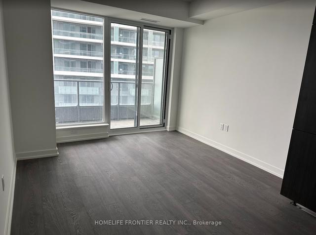 s1211 - 8 Olympic Garden Dr, Condo with 1 bedrooms, 2 bathrooms and 0 parking in Toronto ON | Image 6
