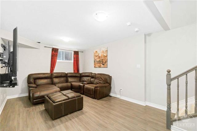 506 Paine Avenue, Townhouse with 3 bedrooms, 4 bathrooms and 3 parking in Ottawa ON | Image 25