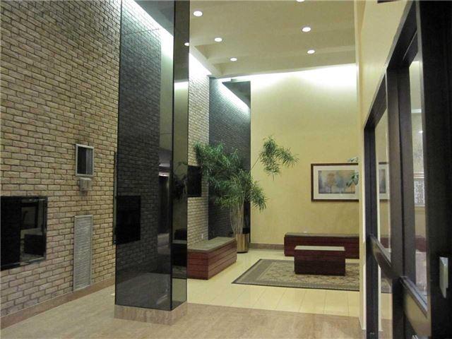 1402 - 350 Seneca Hill Dr, Condo with 2 bedrooms, 1 bathrooms and 1 parking in Toronto ON | Image 1