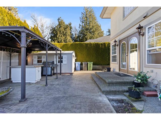 4152 Belanger Drive, House detached with 3 bedrooms, 4 bathrooms and 4 parking in Abbotsford BC | Image 36