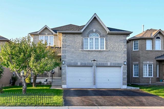 62 Jessica Dr, House detached with 4 bedrooms, 4 bathrooms and 4 parking in Barrie ON | Image 1