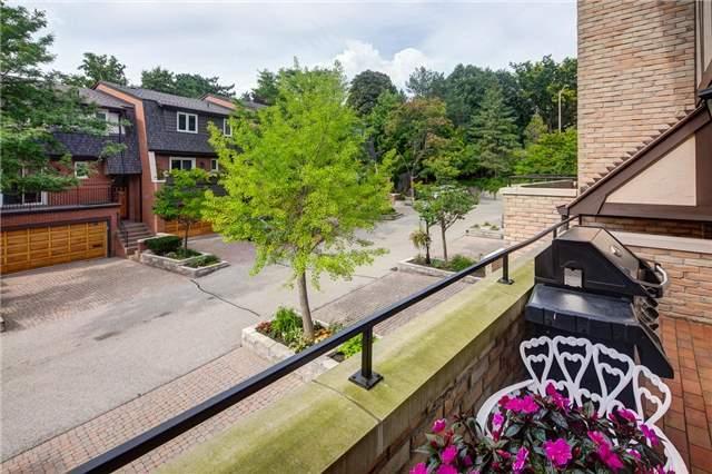 92 Quail Valley Cres, Townhouse with 3 bedrooms, 3 bathrooms and 2 parking in Markham ON | Image 13