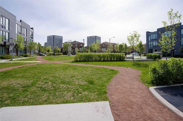 2011 - 2 Sonic Way, Condo with 2 bedrooms, 2 bathrooms and 1 parking in Toronto ON | Image 29