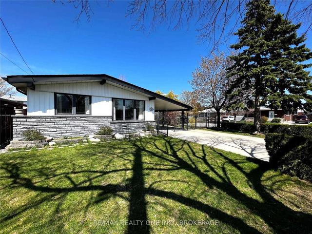 85 Ranchdale Dr, House detached with 3 bedrooms, 2 bathrooms and 5 parking in Hamilton ON | Image 12