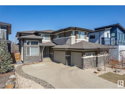 7311 May Cm Nw, House detached with 5 bedrooms, 4 bathrooms and null parking in Edmonton AB | Card Image