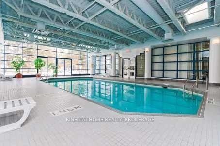 2101 - 25 Trailwood Dr, Condo with 2 bedrooms, 2 bathrooms and 1 parking in Mississauga ON | Image 9