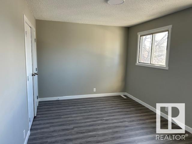 10317 131a Av Nw, House attached with 3 bedrooms, 2 bathrooms and null parking in Edmonton AB | Image 9
