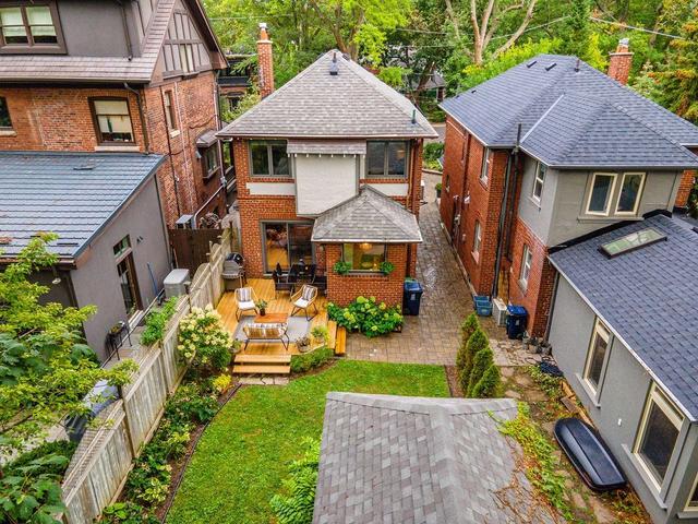 20 Balsam Rd, House detached with 3 bedrooms, 2 bathrooms and 2 parking in Toronto ON | Image 30