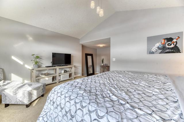 3811 14 Street Sw, House detached with 4 bedrooms, 2 bathrooms and 2 parking in Calgary AB | Image 26