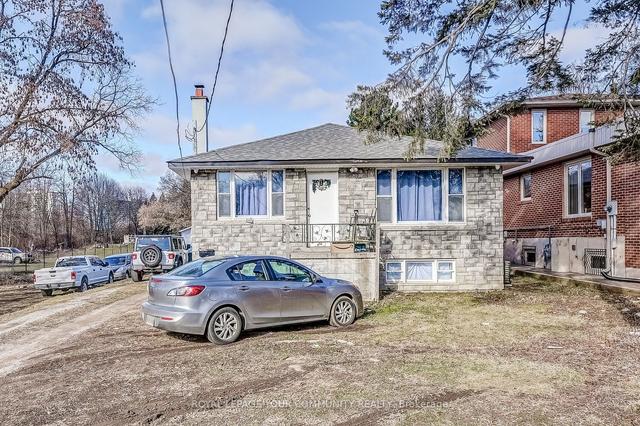 road - 148 Rowntree Mill Rd S, House detached with 3 bedrooms, 2 bathrooms and 10 parking in Toronto ON | Image 12