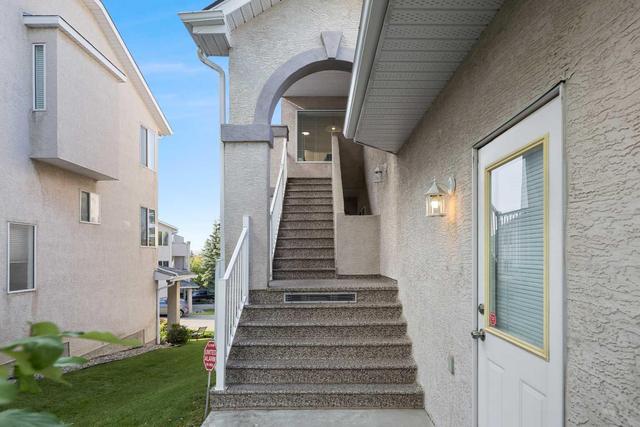 92 Sierra Morena Green Sw, Home with 2 bedrooms, 2 bathrooms and 4 parking in Calgary AB | Image 28