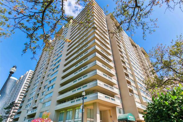 1009 - 3590 Kaneff Cres, Condo with 2 bedrooms, 2 bathrooms and 2 parking in Mississauga ON | Image 1