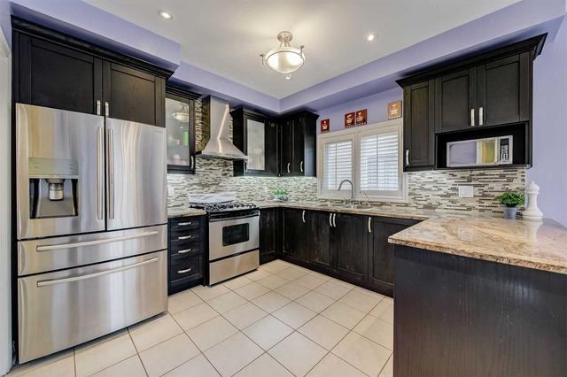 80 Legacy Dr, House detached with 4 bedrooms, 3 bathrooms and 5 parking in Markham ON | Image 14