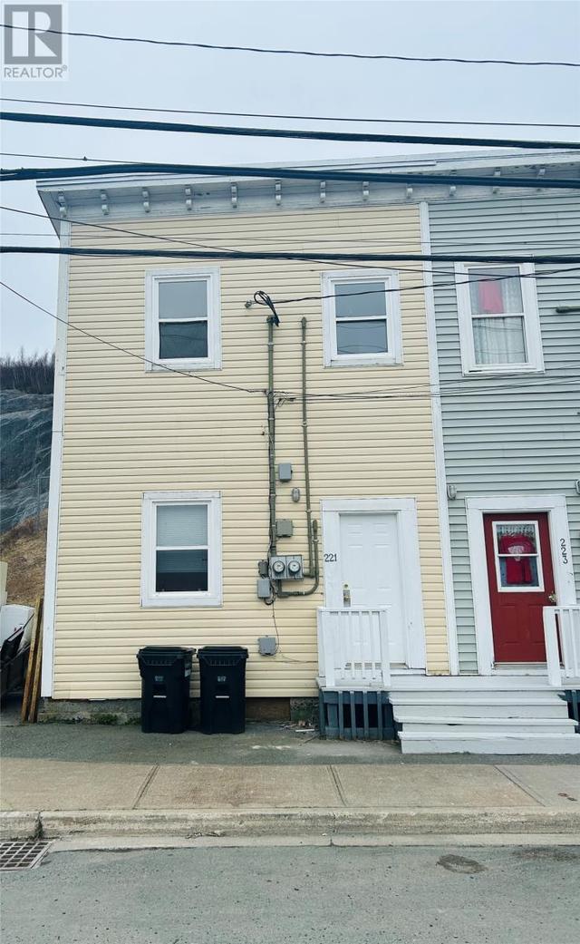 221 Southside Road, House semidetached with 2 bedrooms, 2 bathrooms and null parking in St. John's NL | Image 2