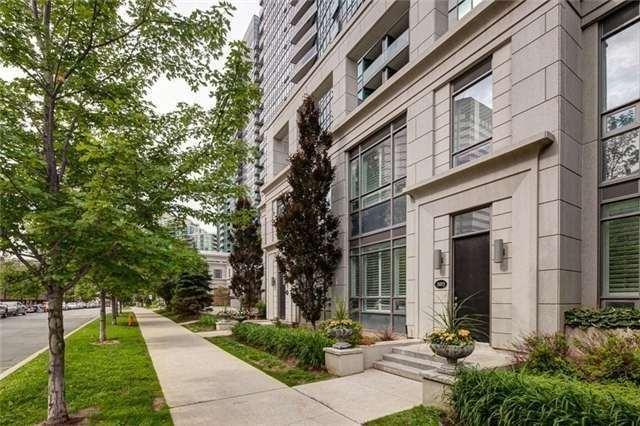 th 37 - 25 Greenview Ave, Townhouse with 3 bedrooms, 3 bathrooms and 2 parking in Toronto ON | Image 1