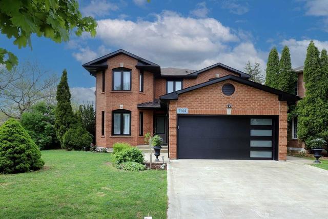 7144 Danton Promenade, House detached with 4 bedrooms, 4 bathrooms and 4 parking in Mississauga ON | Card Image