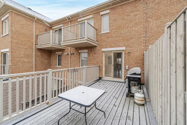 5 - 3975 Eglinton Ave W, Townhouse with 2 bedrooms, 3 bathrooms and 2 parking in Mississauga ON | Image 10